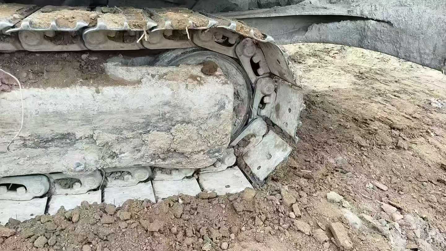 Buy Hitachi ZX60 Used Excavator / 4 Used Hitachi ZX60 Excavator 2015 Model / 4