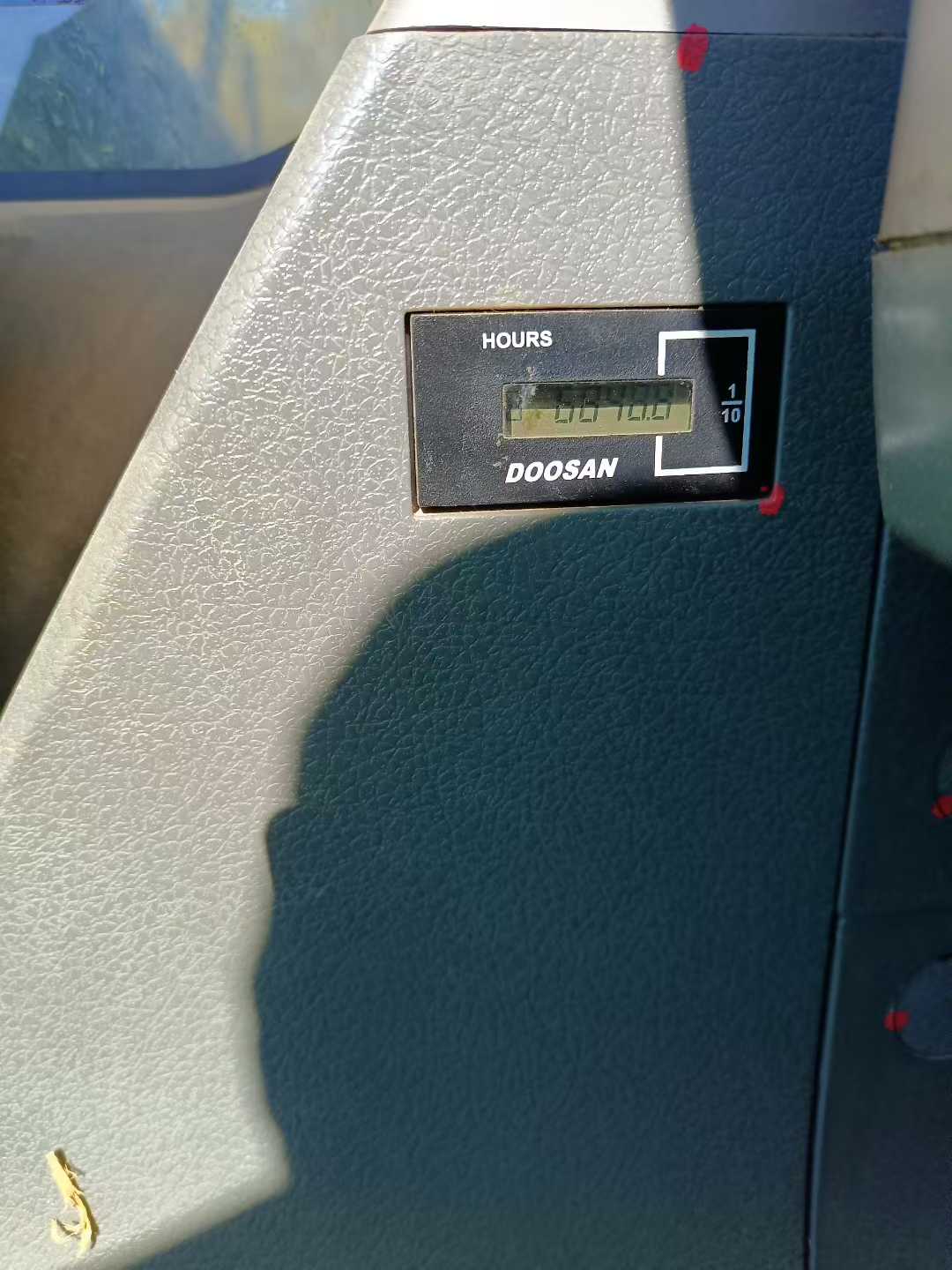 Buy Doosan DH130LC-V Used Excavator / 8 Used Doosan DH130LC-V Excavator 2021 Model / 8
