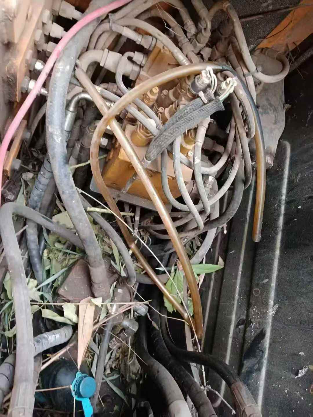 Buy Hyundai R75VS Used Excavator / 4 Used Hyundai R75VS Excavator 2018 Model / 4