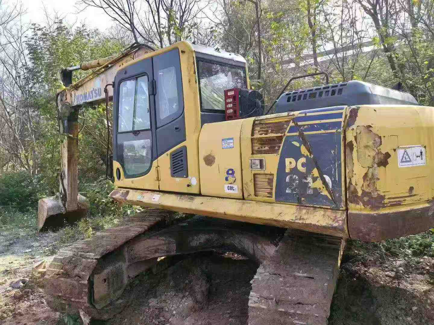 Buy Komatsu PC200-8 Used Excavator / 1
