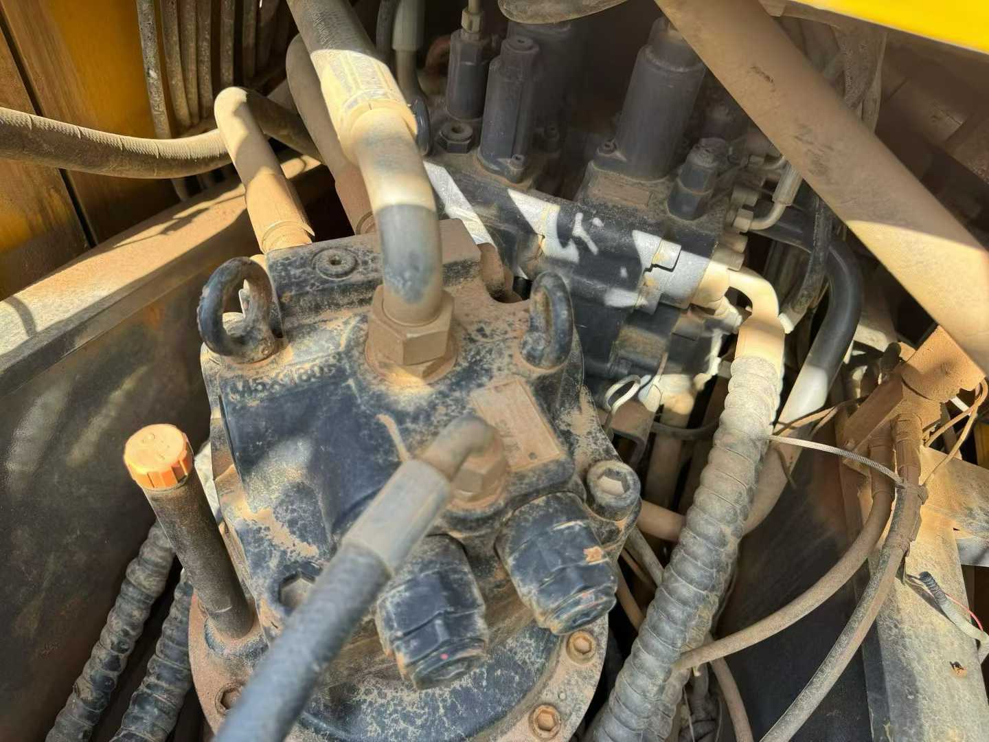 Buy XCMG LW200 Used Excavator / 6 Used XCMG LW200 Excavator 2020 Model / 6