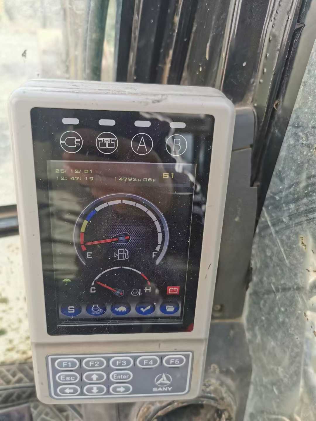 Buy Sany SY115C Used Excavator / 9 Used Sany SY115C Excavator 2016 Model / 9