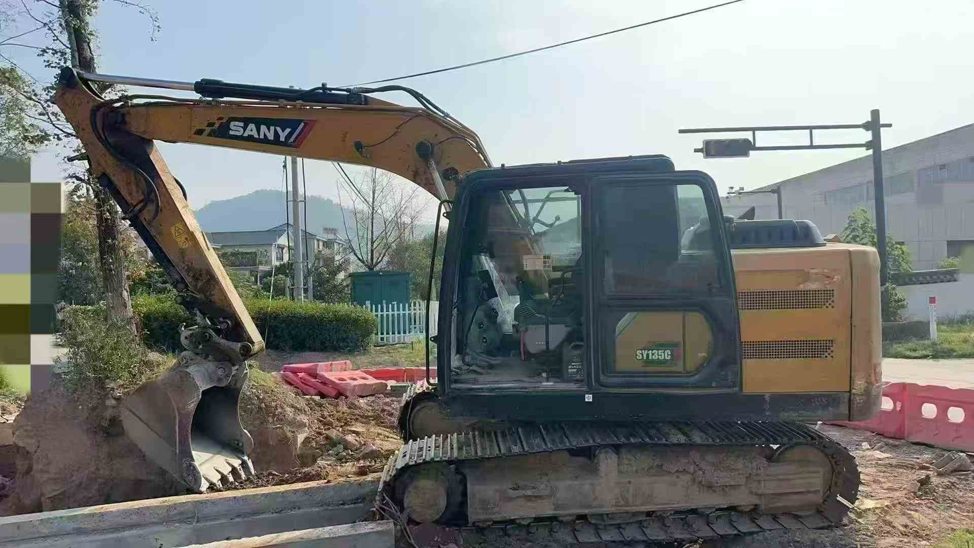 Buy Sany SY135 Used Excavator / 3 Used Sany SY135 Excavator 2023 Model / 3