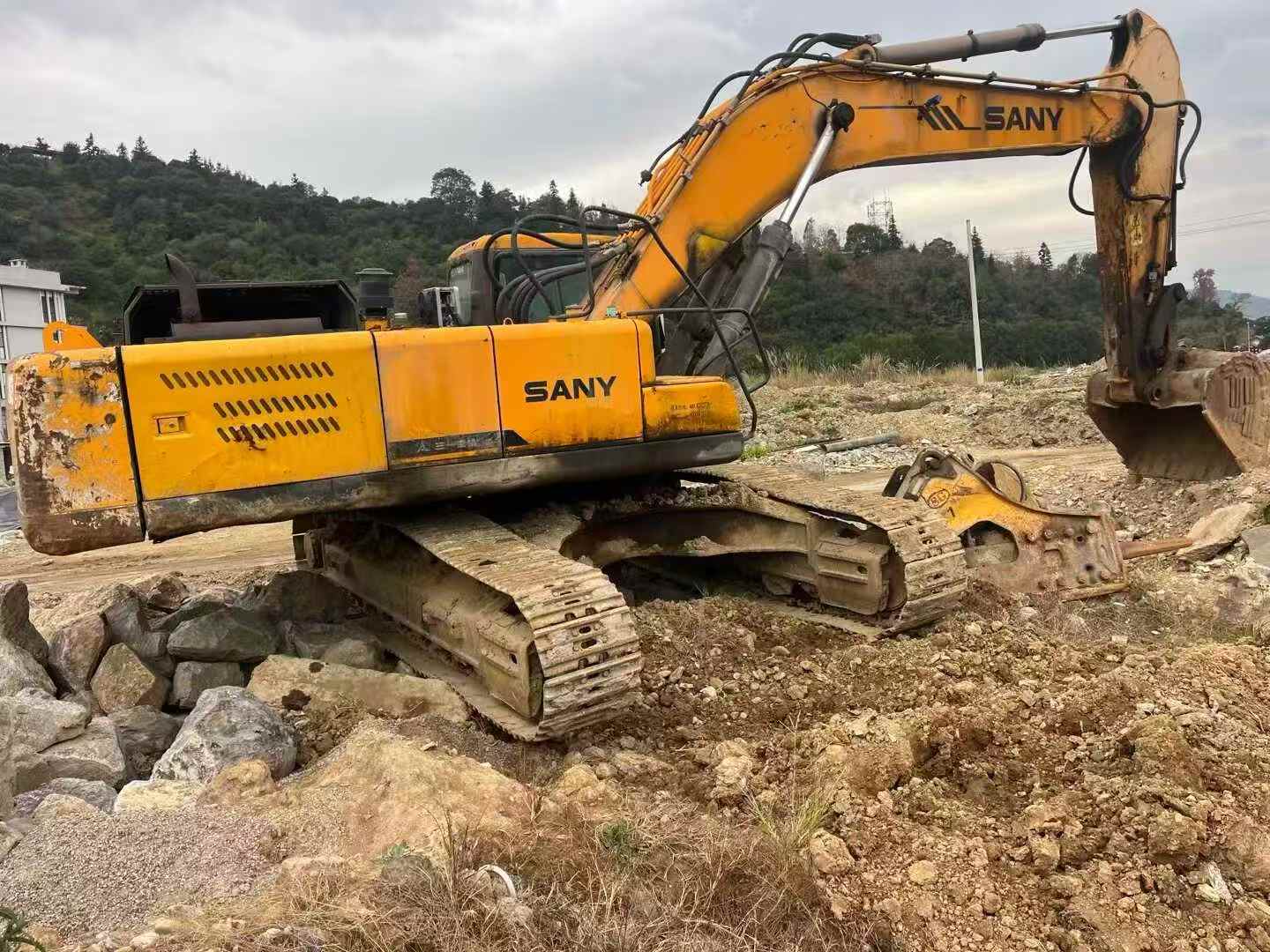 Buy Sany SY85 Used Excavator / 1