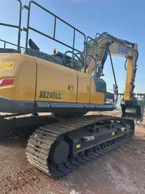 Buy XCMG XE245GH Used Excavator / 4 Used XCMG XE245GH Excavator 2016 Model / 4