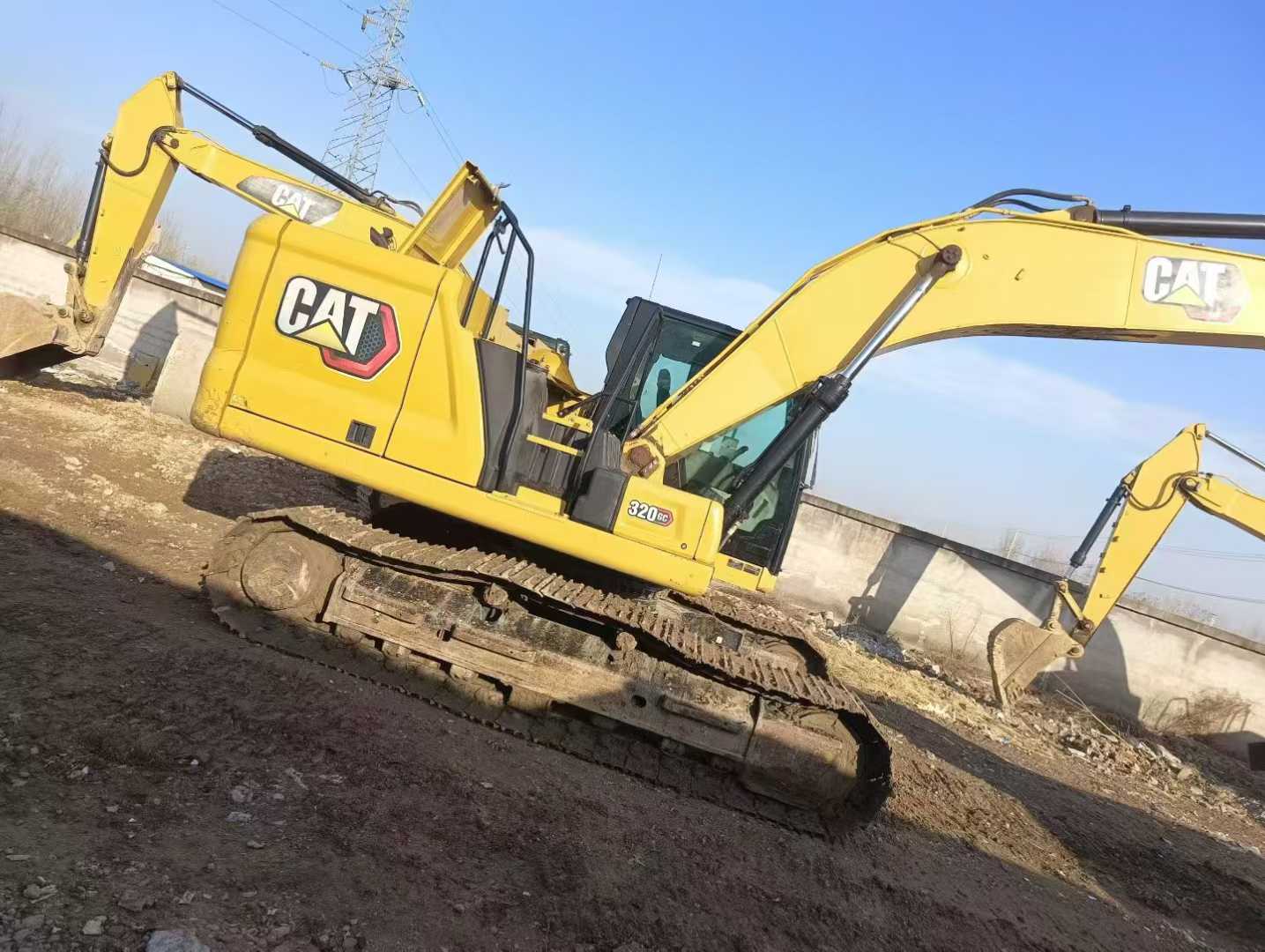 Buy Caterpillar 320GC Used Excavator / 2 Used Caterpillar 320GC Excavator 2020 Model / 2
