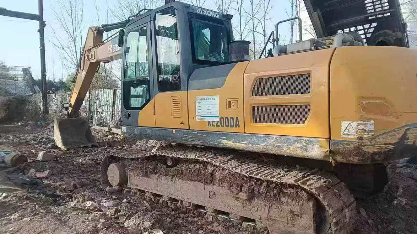 Buy XCMG LW200 Used Excavator / 3 Used XCMG LW200 Excavator 2020 Model / 3