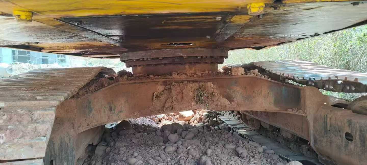 Buy Komatsu PC200-8 Used Excavator / 7 Used Komatsu PC200-8 Excavator 2011 Model / 7