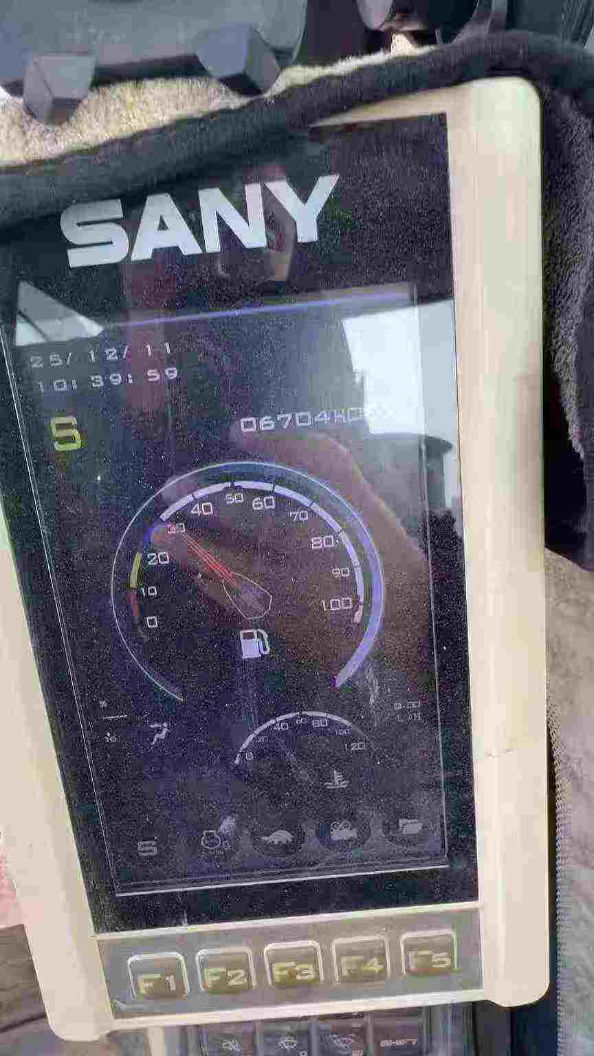 Buy Sany SY215W Used Excavator / 5 Used Sany SY215W Excavator 2016 Model / 5