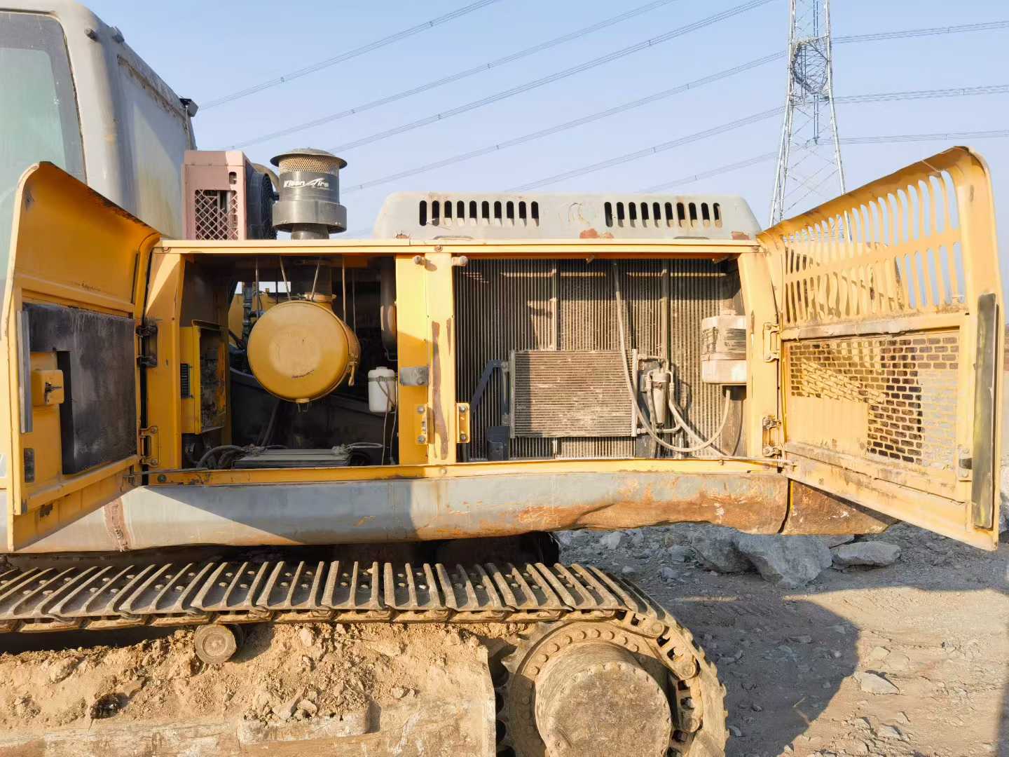 Buy XCMG XE370CA Used Excavator / 4 Used XCMG XE370CA Excavator 2013 Model / 4