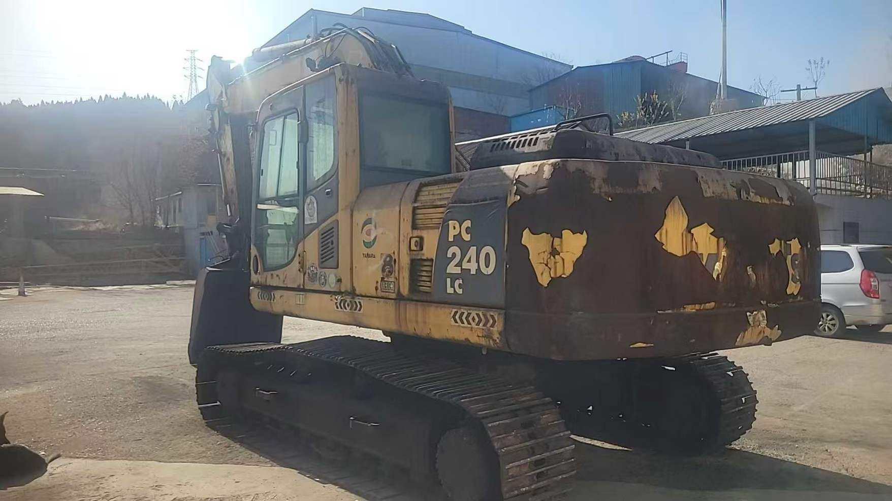 Buy Komatsu PC220-8 Used Excavator / 3 Used Komatsu PC220-8 Excavator 2016 Model / 3