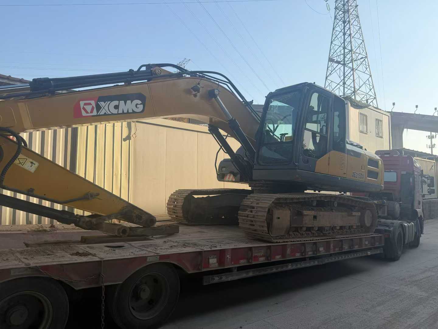 Buy XCMG LW200 Used Excavator / 3 Used XCMG LW200 Excavator 2020 Model / 3