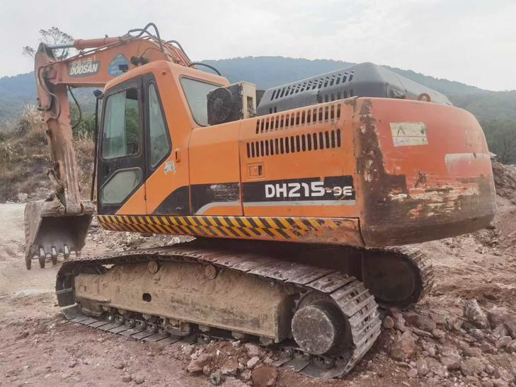 Buy Doosan DX15 Used Excavator / 1