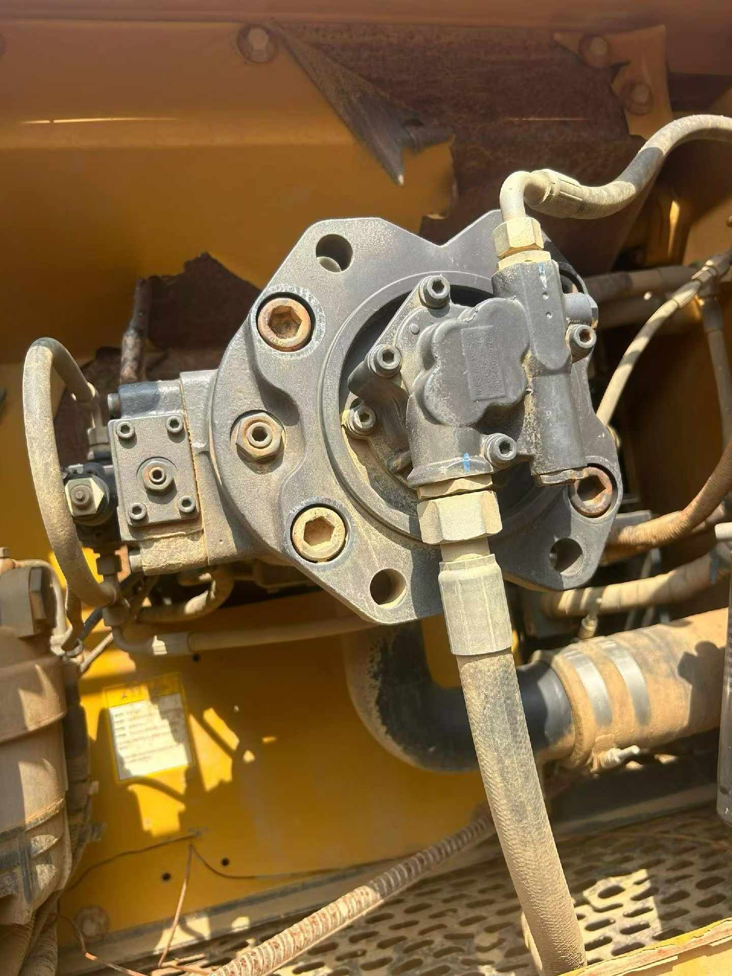 Buy Sany SY215C-10 Used Excavator / 4 Used Sany SY215C-10 Excavator 2017 Model / 4