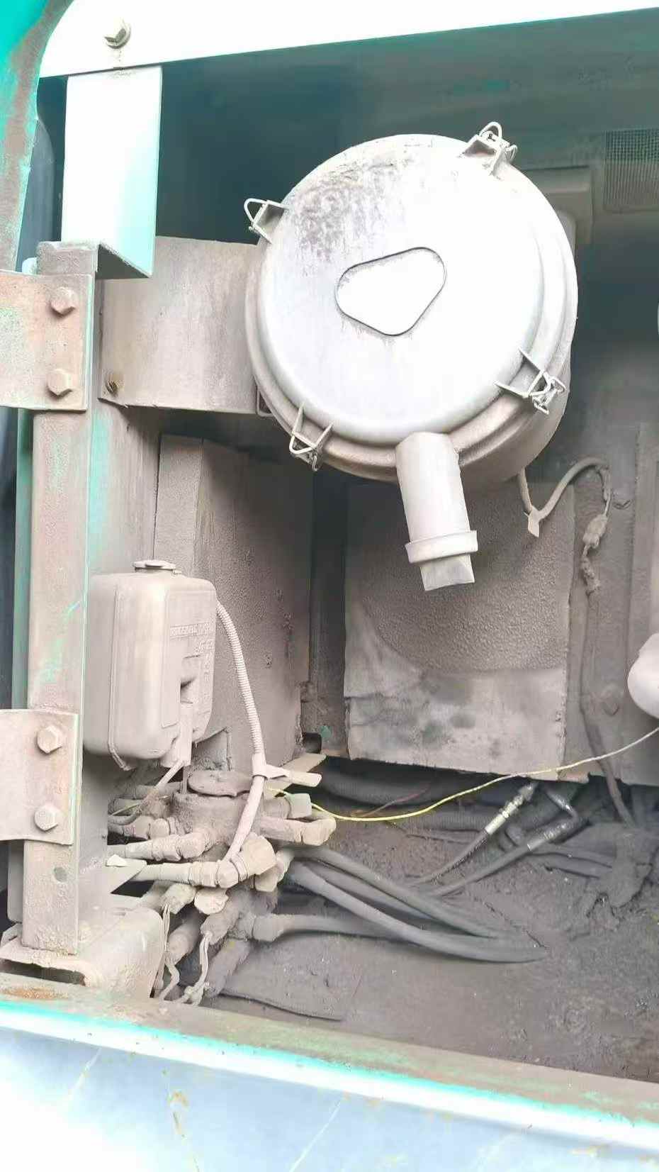 Buy Kobelco SK200 Used Excavator / 9 Used Kobelco SK200 Excavator 2016 Model / 9