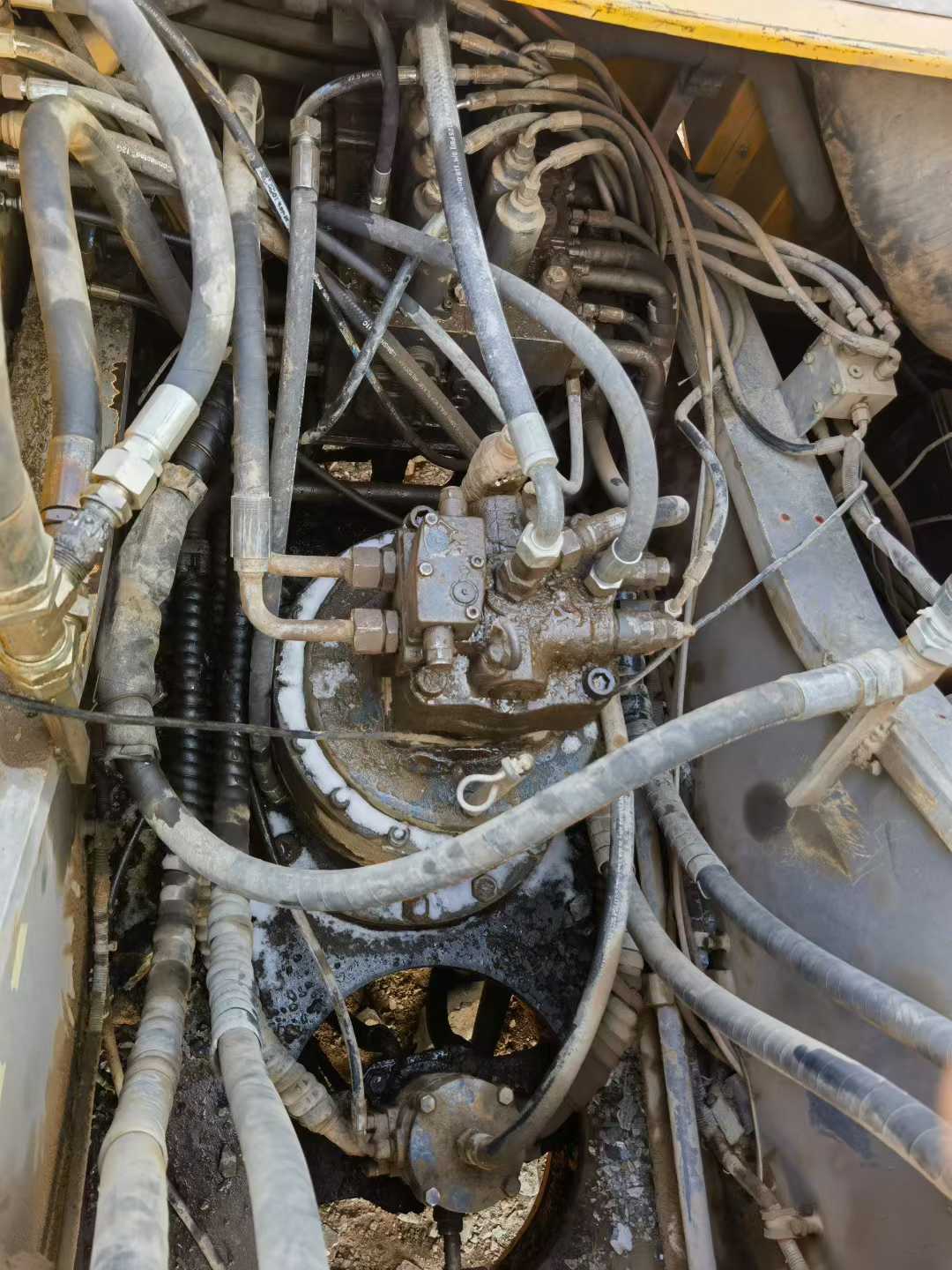 Buy XCMG XE370CA Used Excavator / 6 Used XCMG XE370CA Excavator 2013 Model / 6