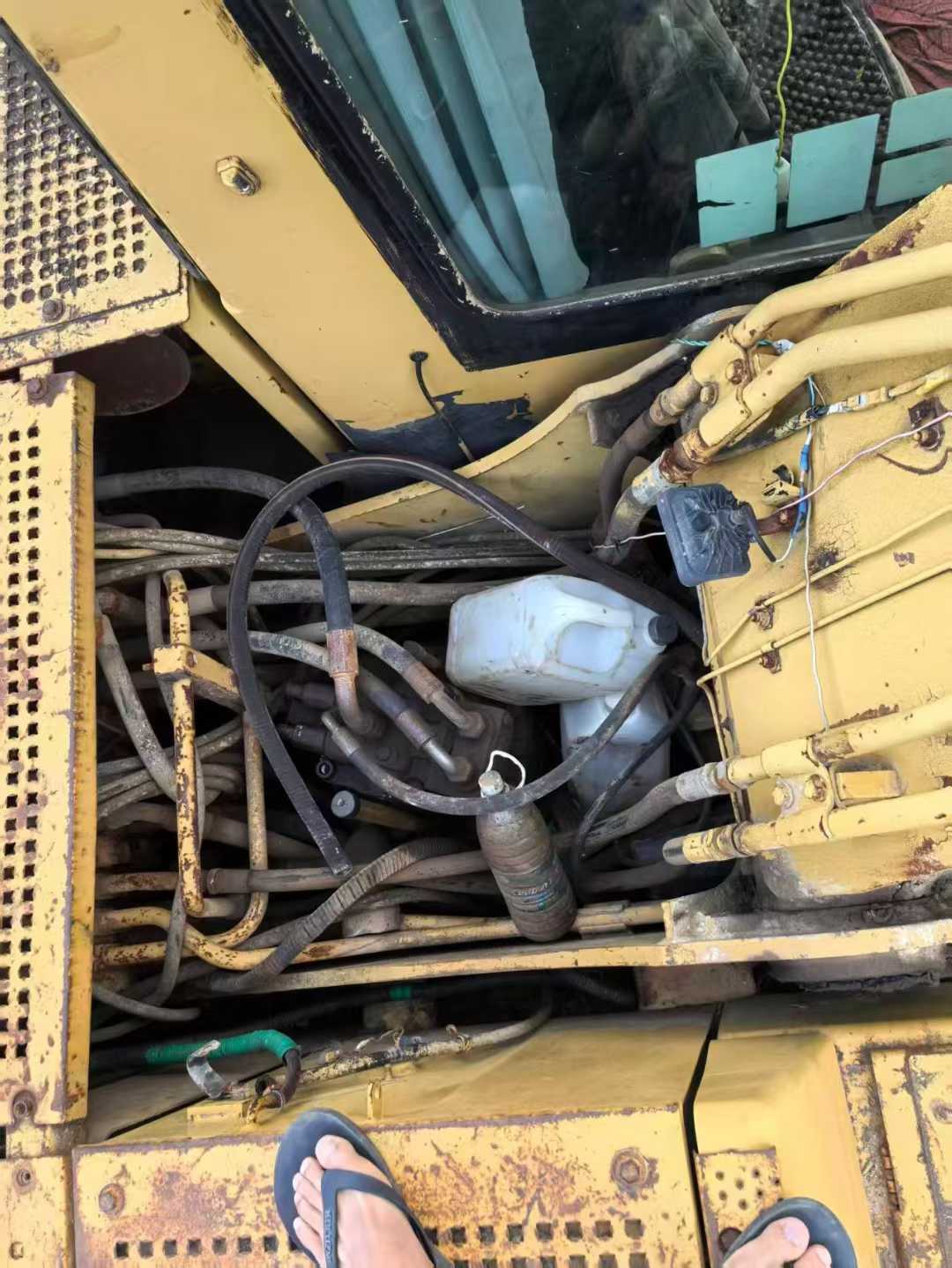 Used Caterpillar 320B Excavator 2016 Model / 5