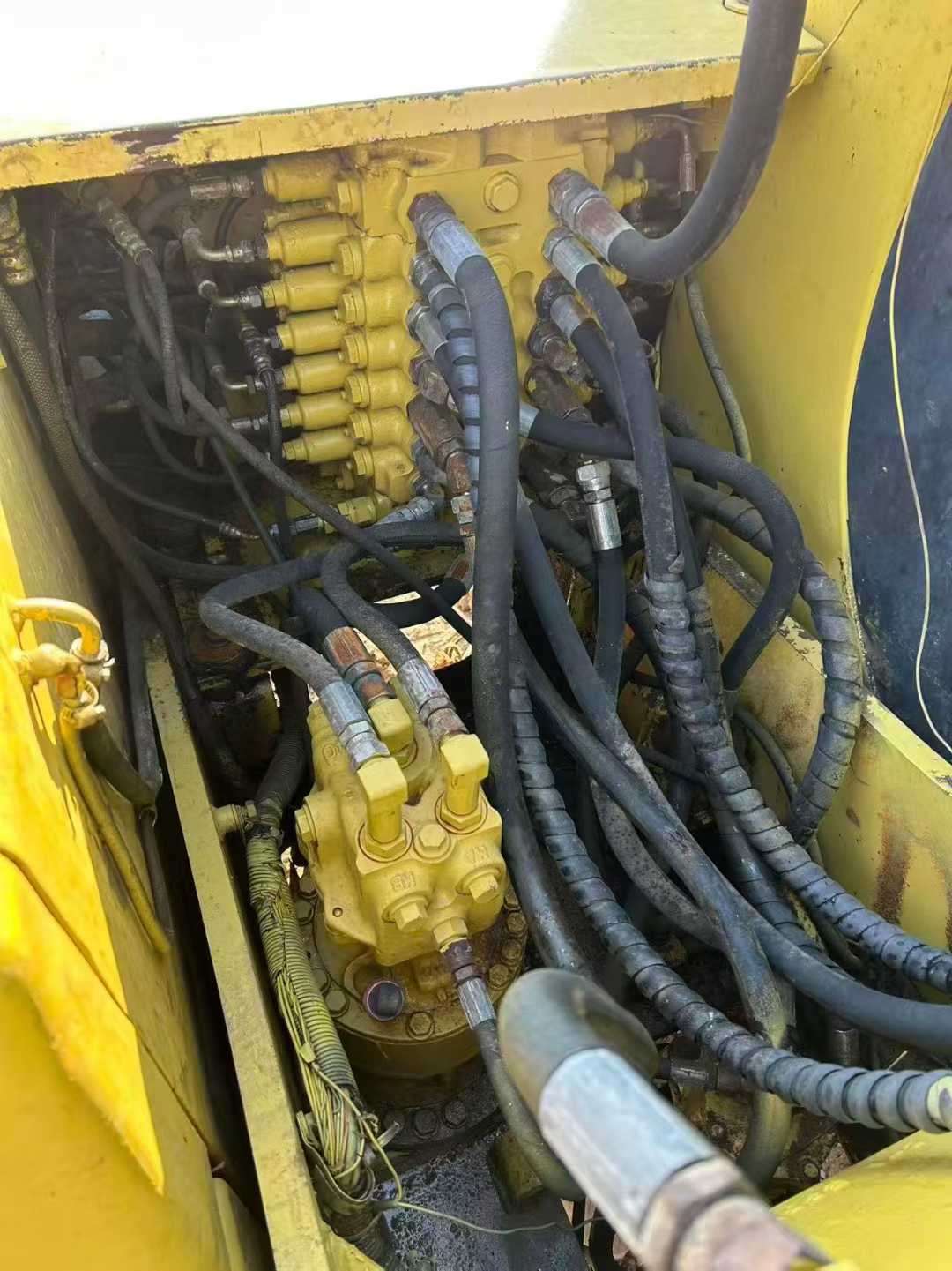 Buy Komatsu PC120-6 Used Excavator / 5 Used Komatsu PC120-6 Excavator 2016 Model / 5