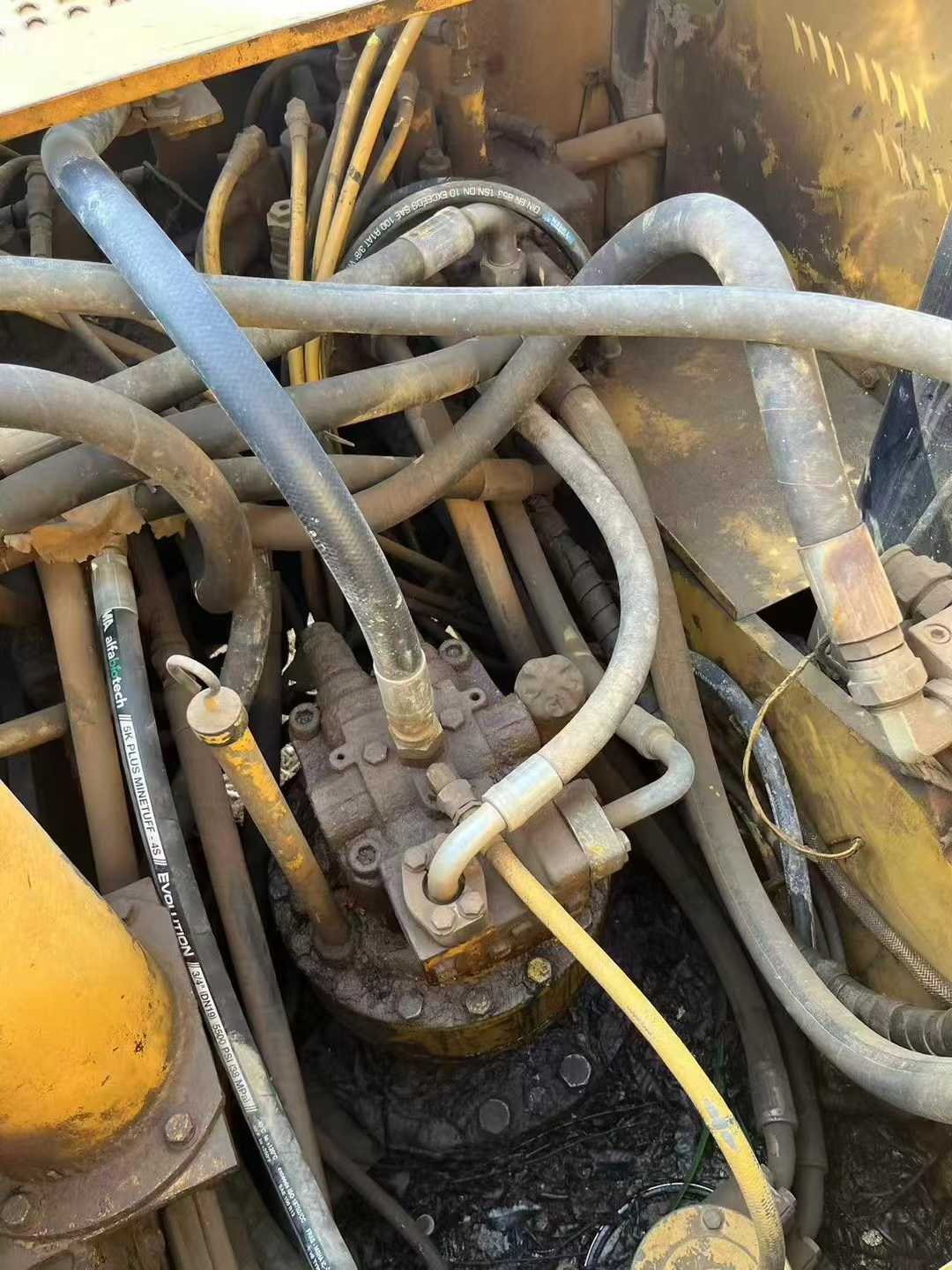 Buy Caterpillar 320C Used Excavator / 6 Used Caterpillar 320C Excavator 2016 Model / 6