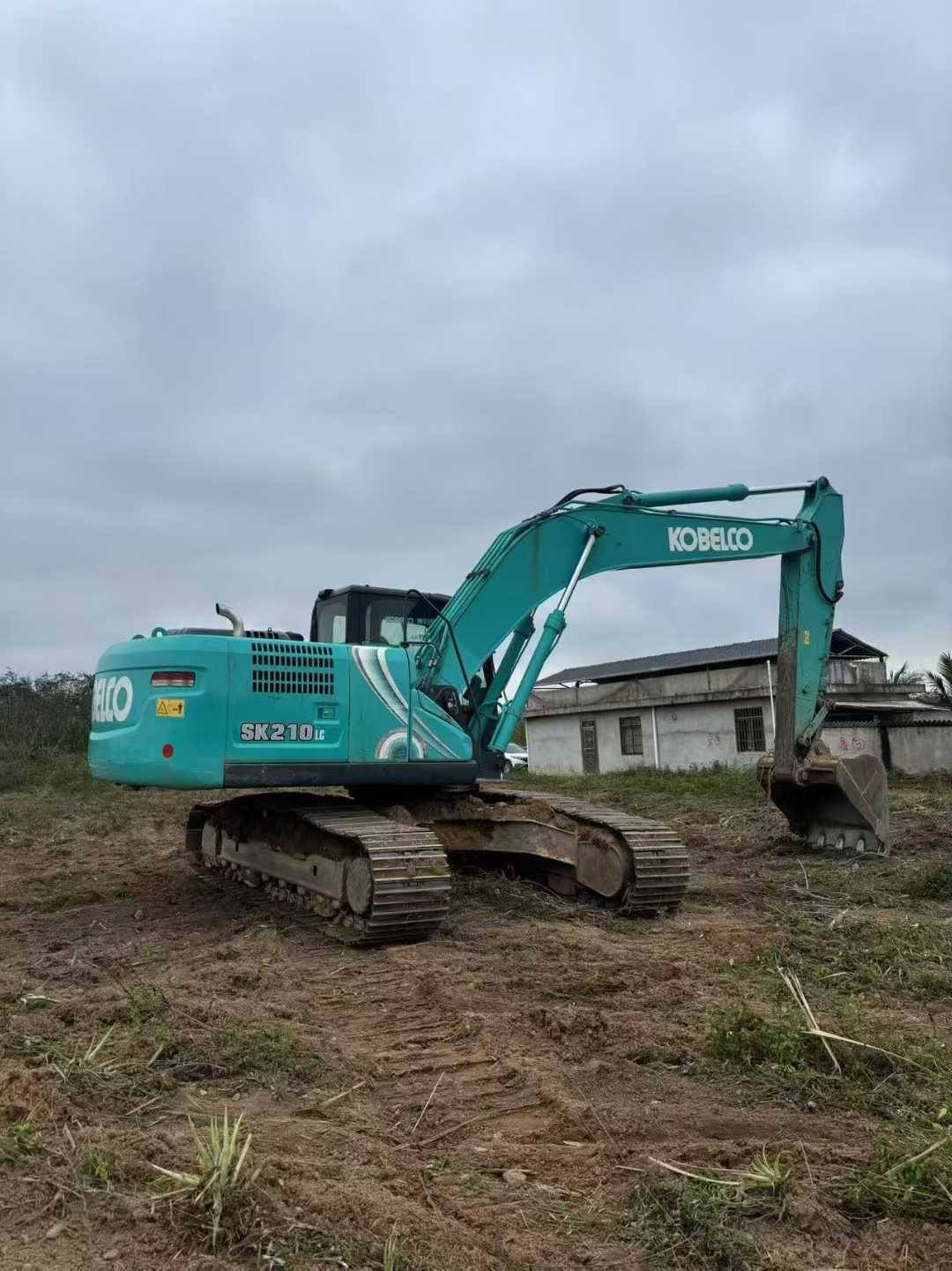 Buy Kobelco SK210 Used Excavator / 3 Used Kobelco SK210 Excavator 2016 Model / 3