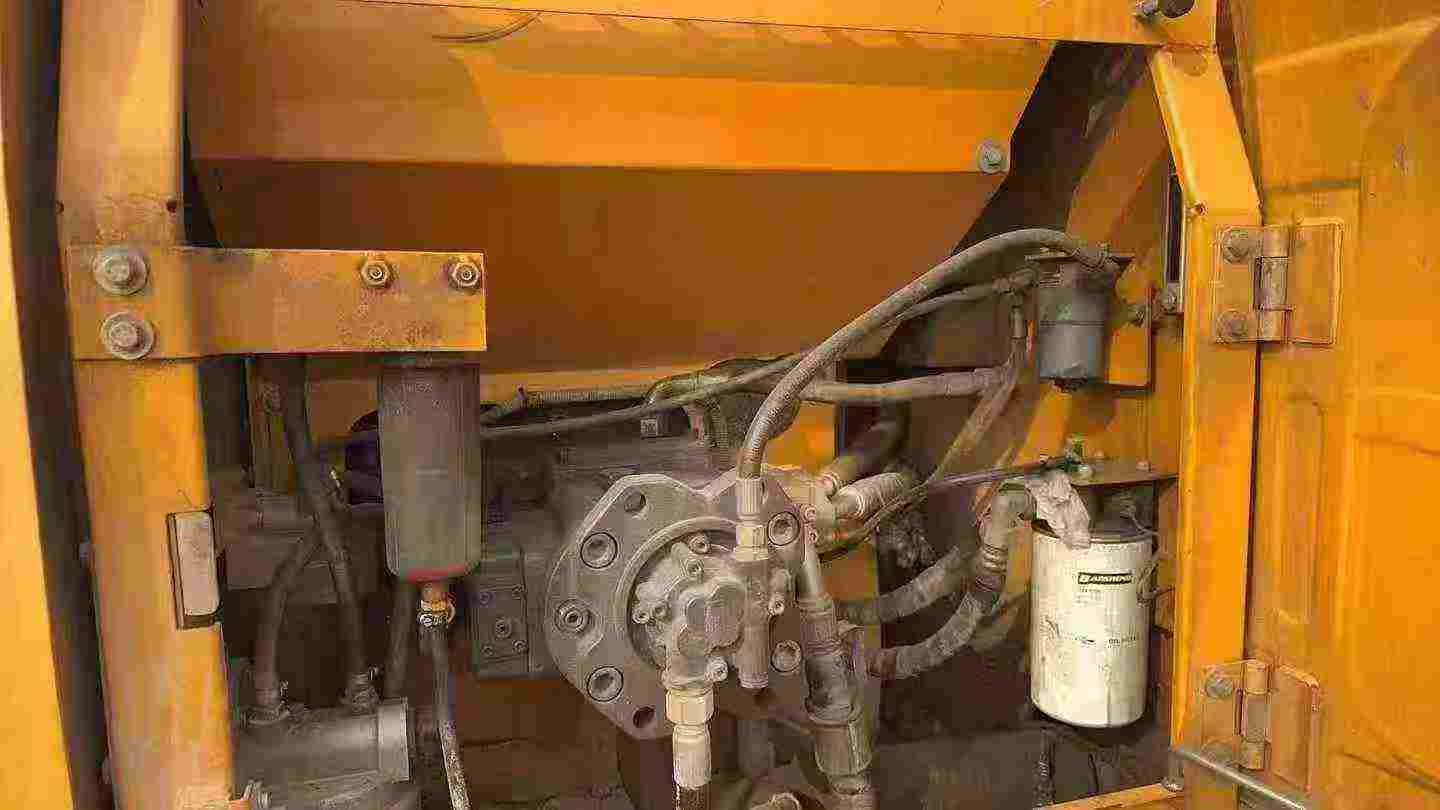 Buy Sany SY215W Used Excavator / 4 Used Sany SY215W Excavator 2016 Model / 4