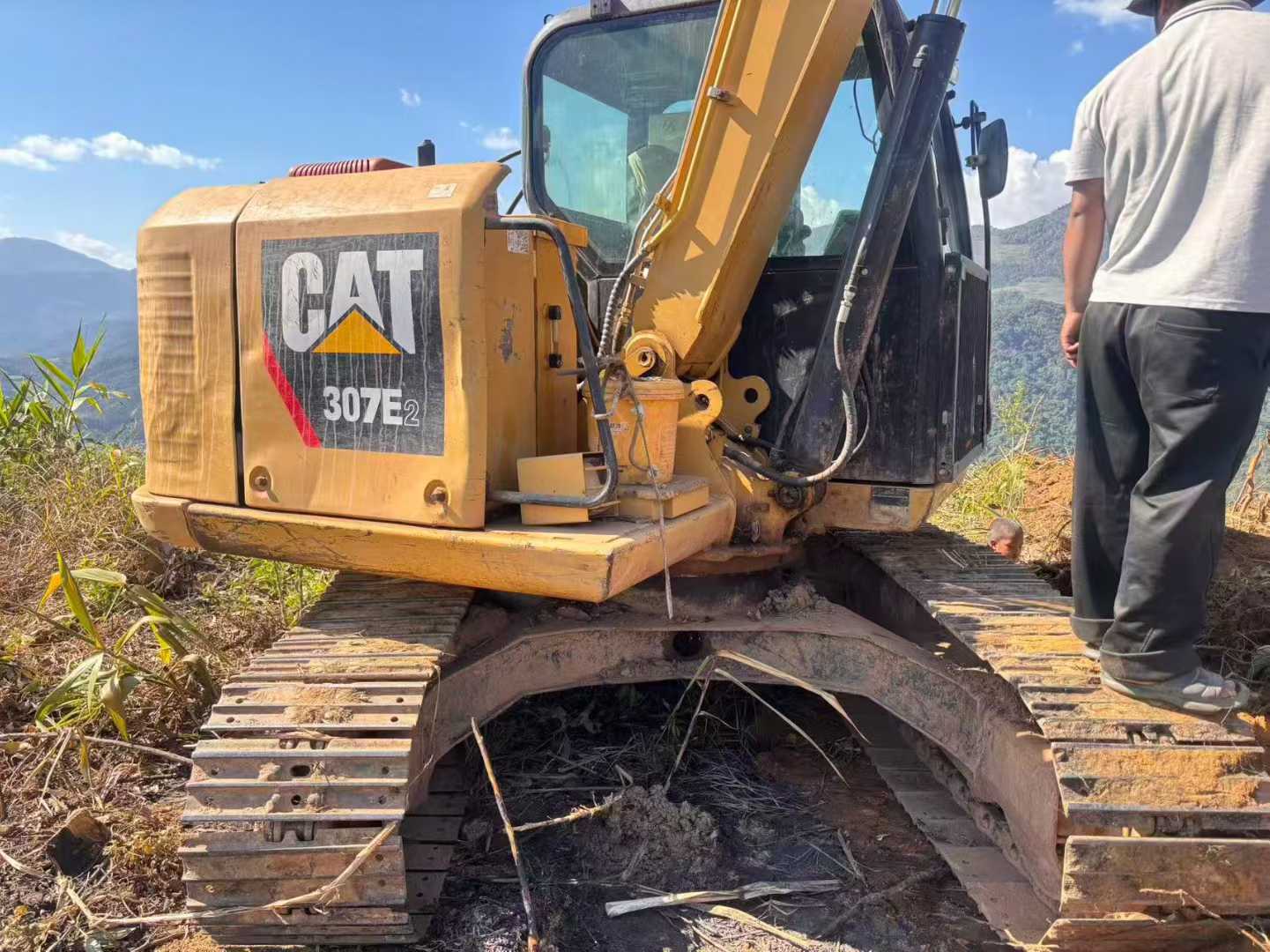 Buy Caterpillar 307V2 Used Excavator / 2 Used Caterpillar 307V2 Excavator 2013 Model / 2