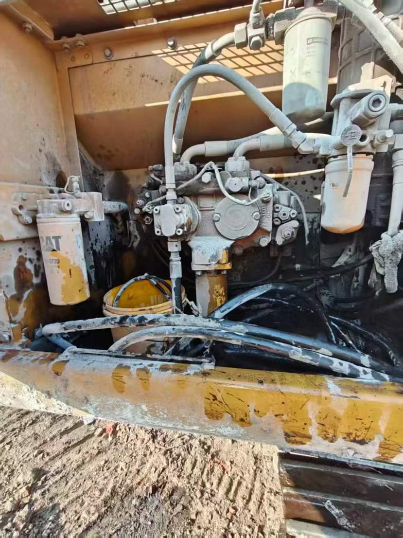 Buy Caterpillar CT18 Used Excavator / 4 Used Caterpillar CT18 Excavator 2013 Model / 4