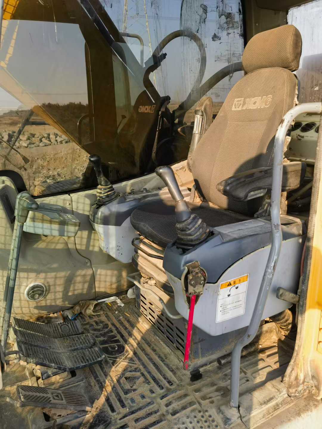 Buy XCMG XE370CA Used Excavator / 9 Used XCMG XE370CA Excavator 2013 Model / 9