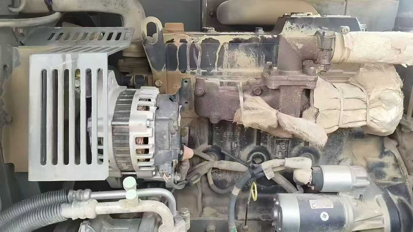 Buy Hitachi ZX60 Used Excavator / 3 Used Hitachi ZX60 Excavator 2015 Model / 3