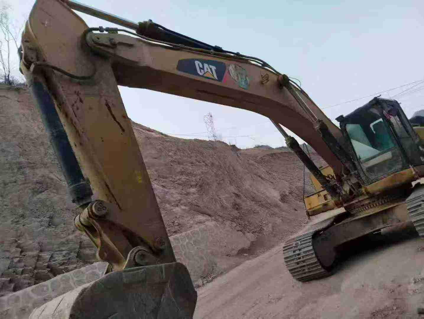 Buy Caterpillar 345D Used Excavator / 2 Used Caterpillar 345D Excavator 2011 Model / 2