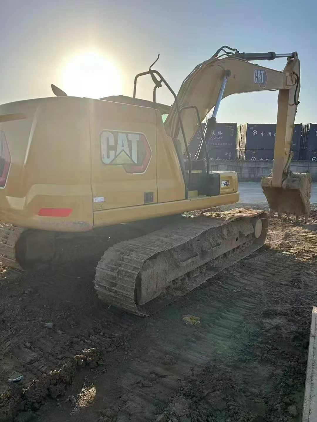 Buy Caterpillar 323 Used Excavator / 2 Used Caterpillar 323 Excavator 2020 Model / 2
