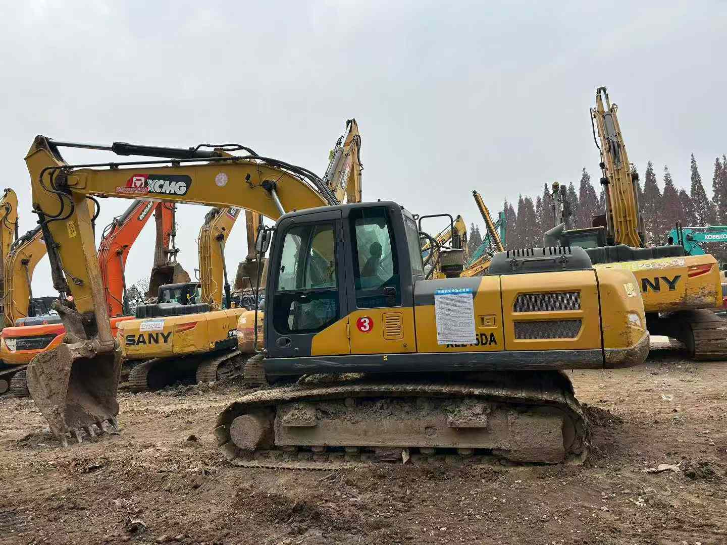 Buy XCMG LW200 Used Excavator / 2 Used XCMG LW200 Excavator 2021 Model / 2