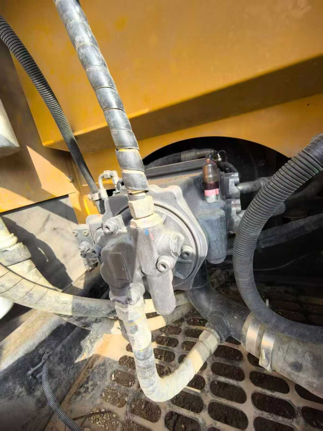 Buy Sany SY135 Used Excavator / 5 Used Sany SY135 Excavator 2021 Model / 5