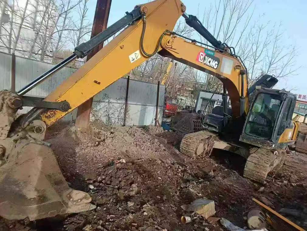 Buy XCMG LW200 Used Excavator / 7 Used XCMG LW200 Excavator 2020 Model / 7
