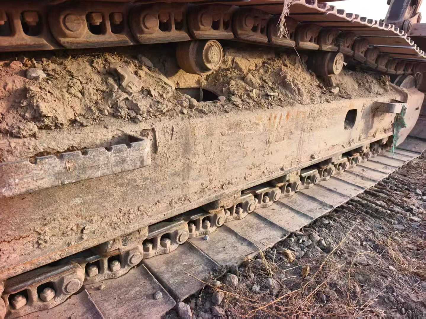 Buy Hitachi ZAXIS200 Used Excavator / 4 Used Hitachi ZAXIS200 Excavator 2006 Model / 4