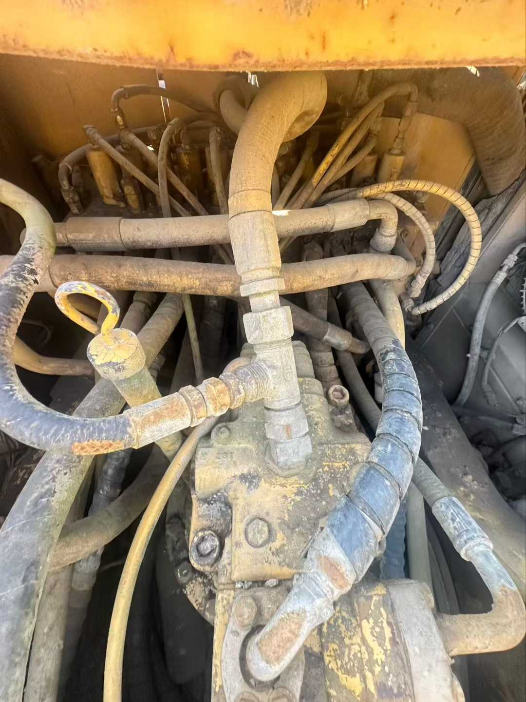 Buy Caterpillar 324D Used Excavator / 5 Used Caterpillar 324D Excavator 2016 Model / 5