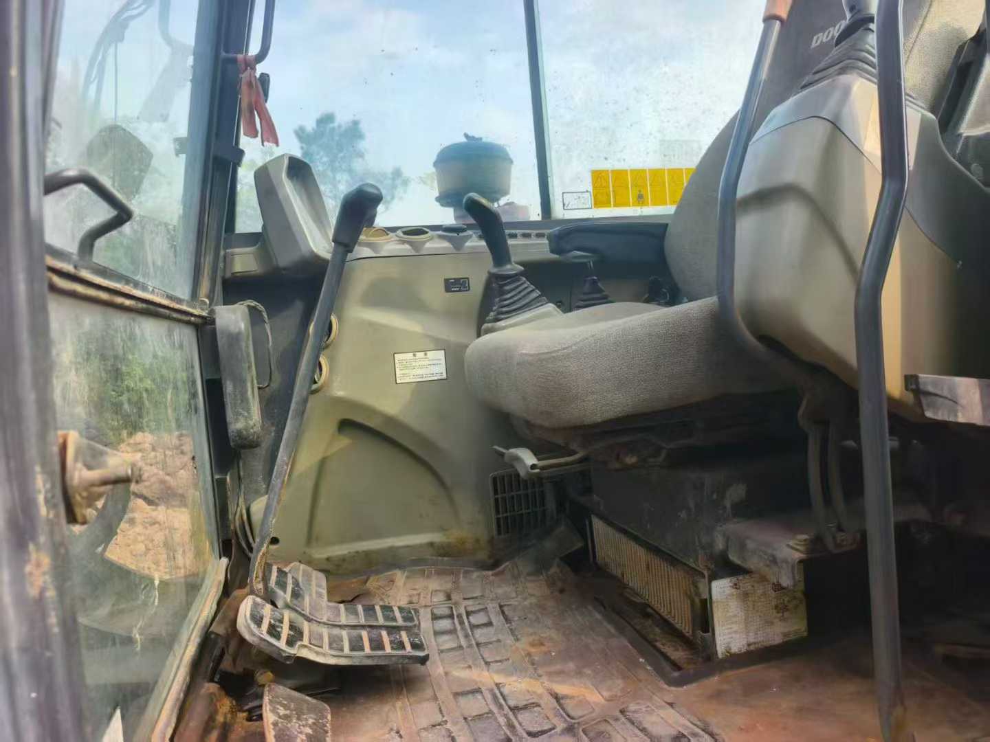 Buy Doosan DX60 Used Excavator / 8 Used Doosan DX60 Excavator 2018 Model / 8