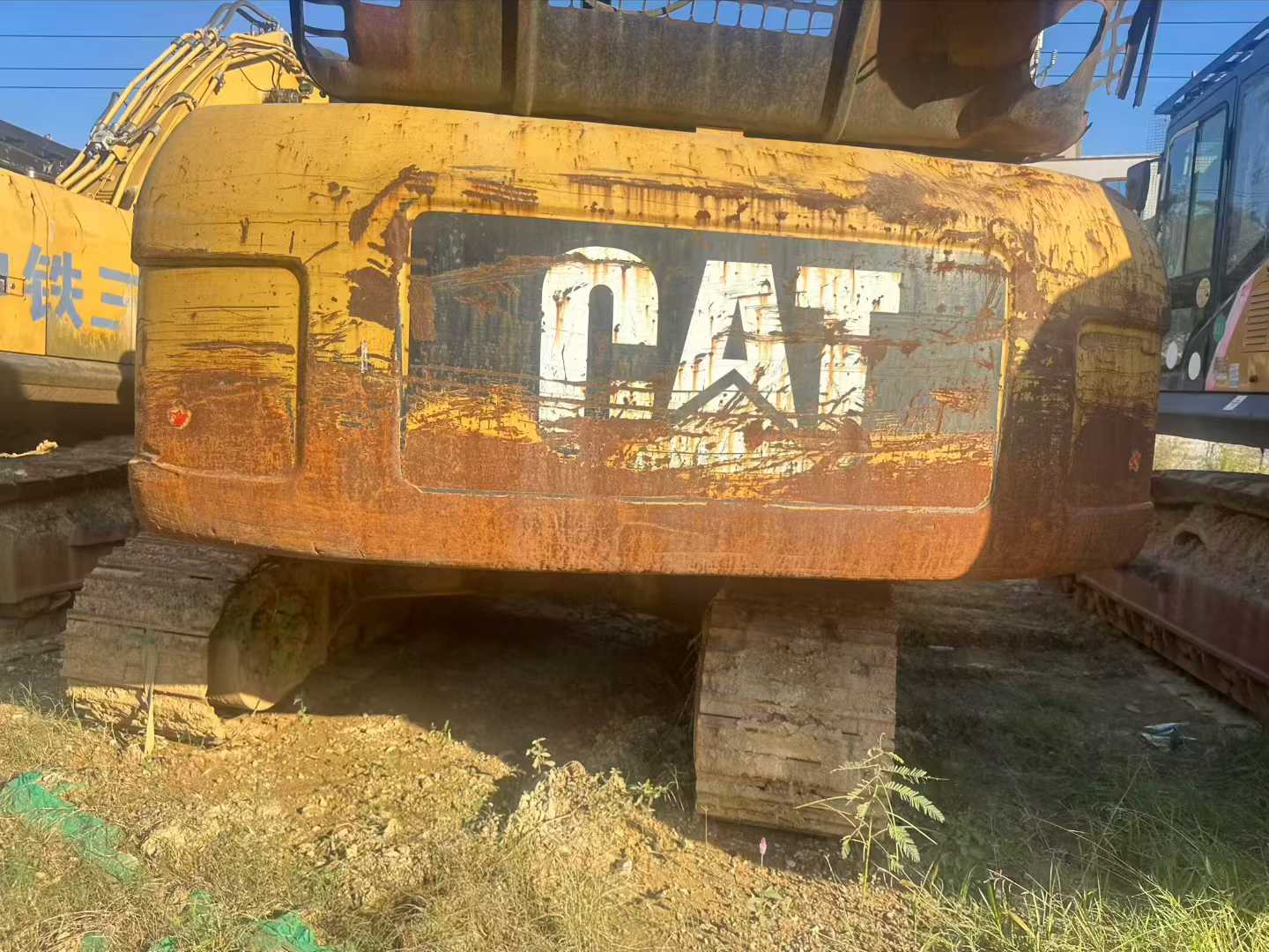 Buy Caterpillar 324D Used Excavator / 1