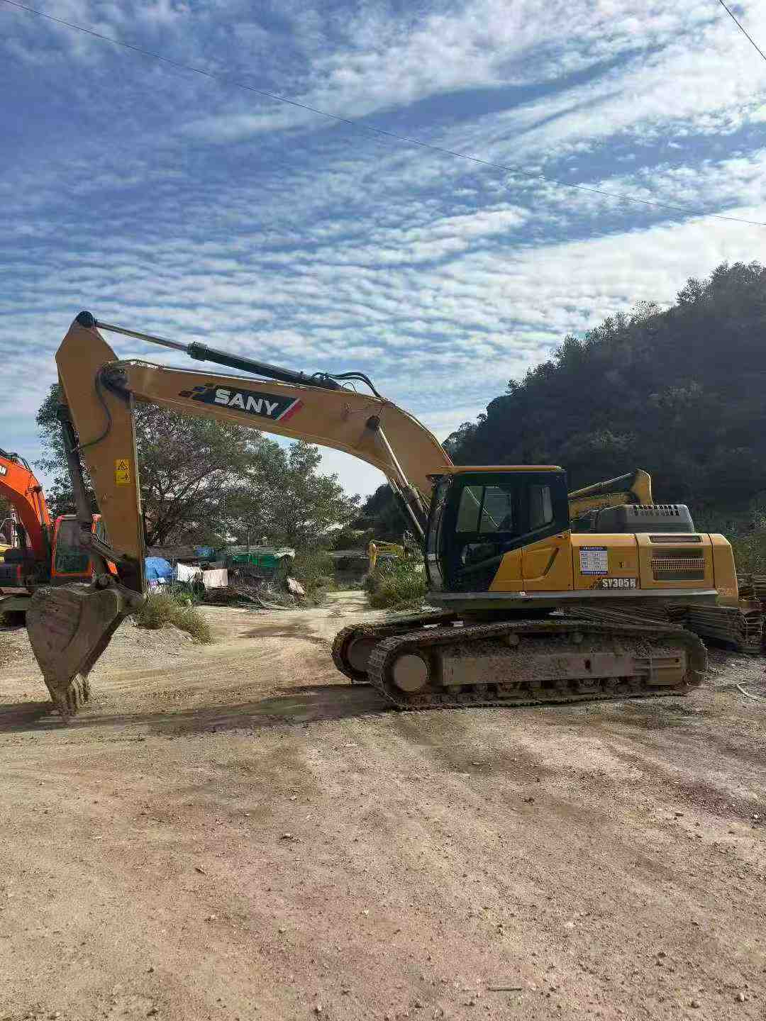 Buy Sany SW305K Used Excavator / 2 Used Sany SW305K Excavator 2020 Model / 2