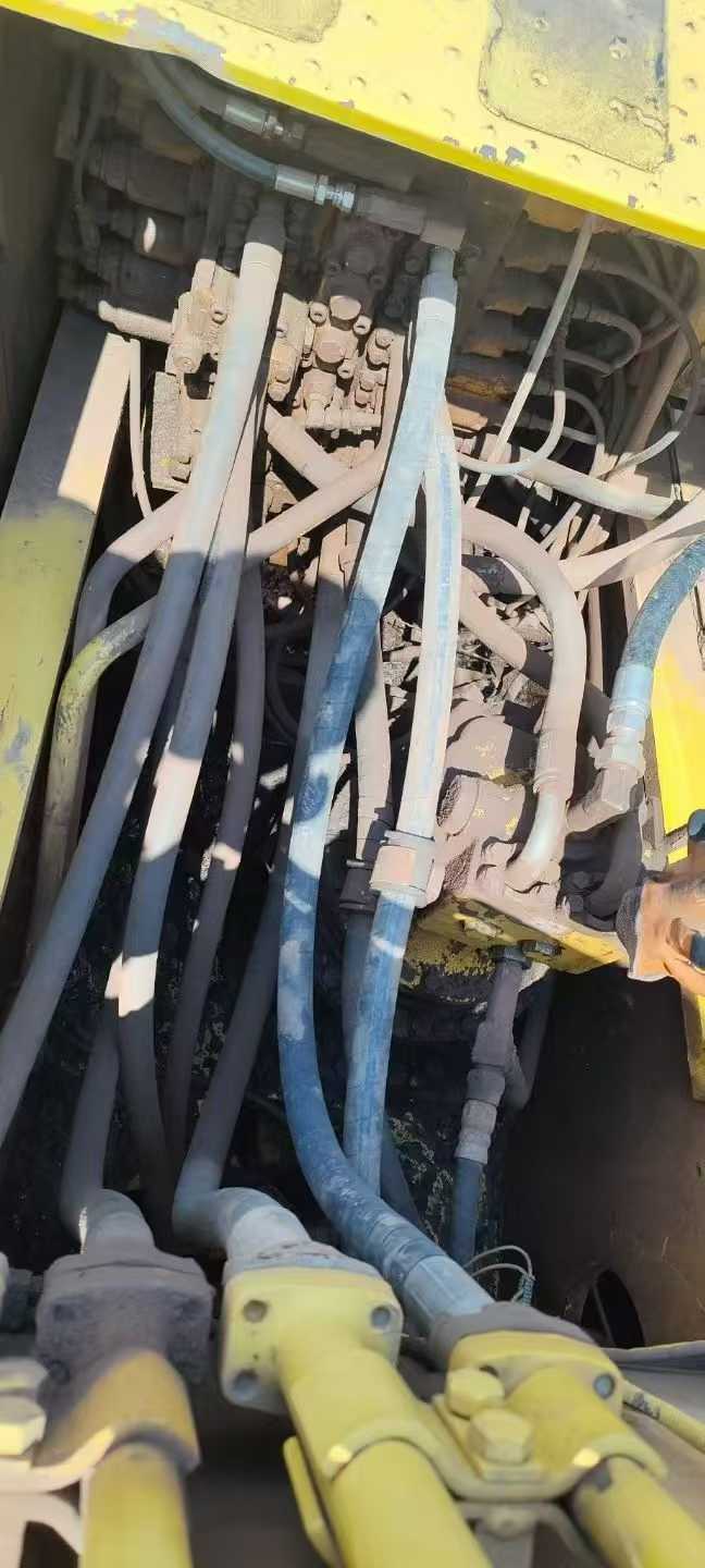 Buy Komatsu PC200-8 Used Excavator / 6 Used Komatsu PC200-8 Excavator 2011 Model / 6