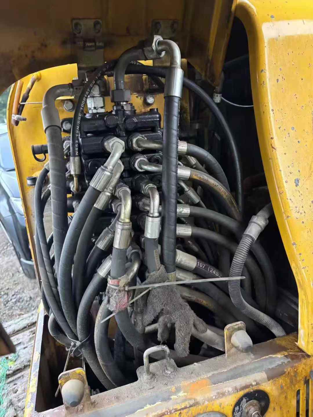 Buy XCMG XE60 Used Excavator / 6 Used XCMG XE60 Excavator 2014 Model / 6