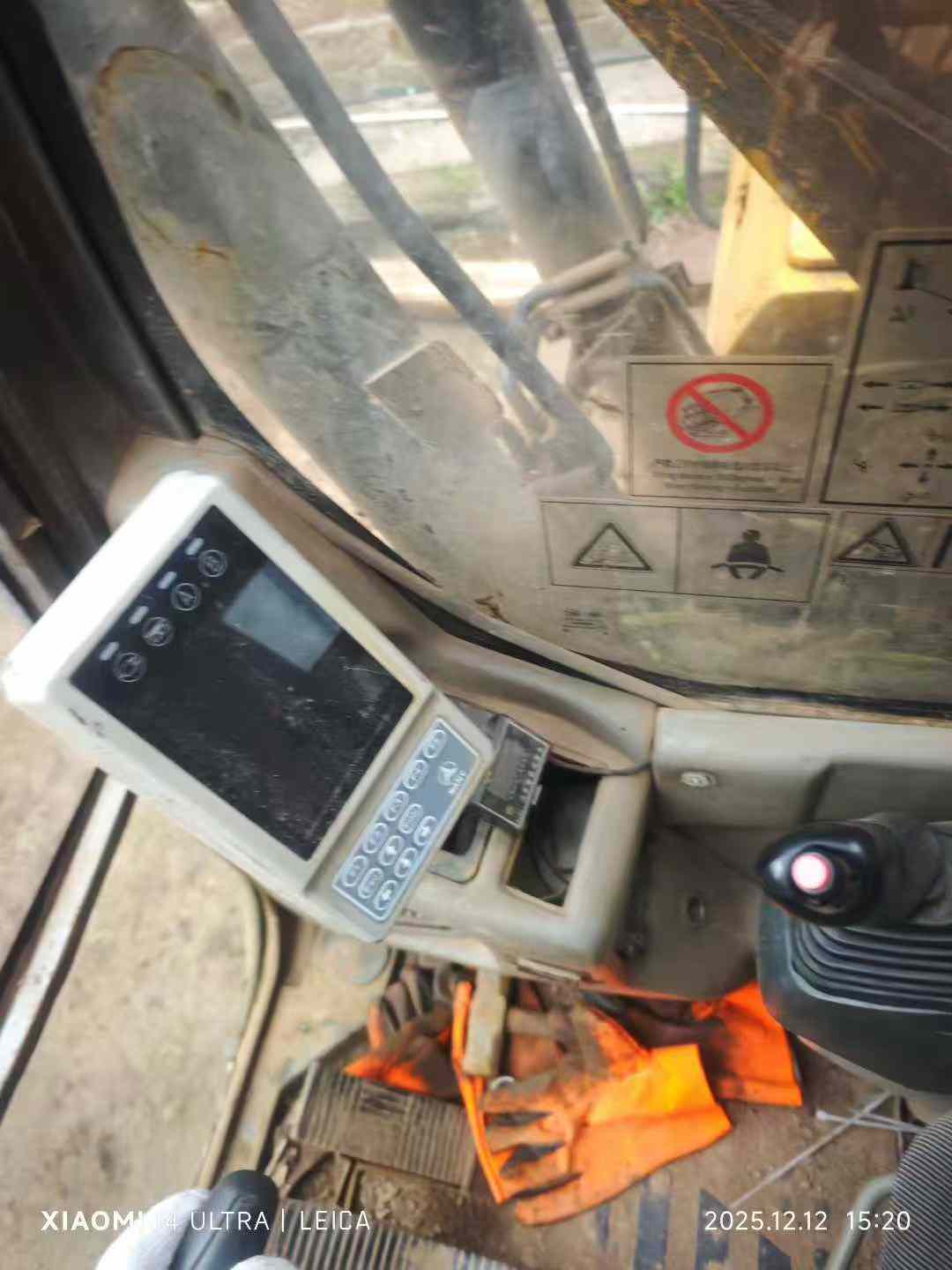 Buy Sany SY55 Used Excavator / 9 Used Sany SY55 Excavator 2014 Model / 9