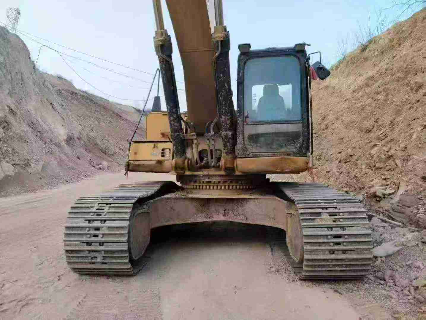 Buy Caterpillar 345D Used Excavator / 5 Used Caterpillar 345D Excavator 2011 Model / 5