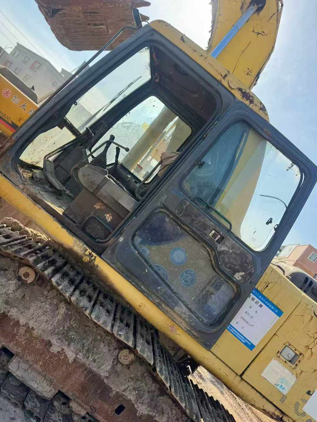 Buy Komatsu PC200-6 Used Excavator / 3 Used Komatsu PC200-6 Excavator 2016 Model / 3