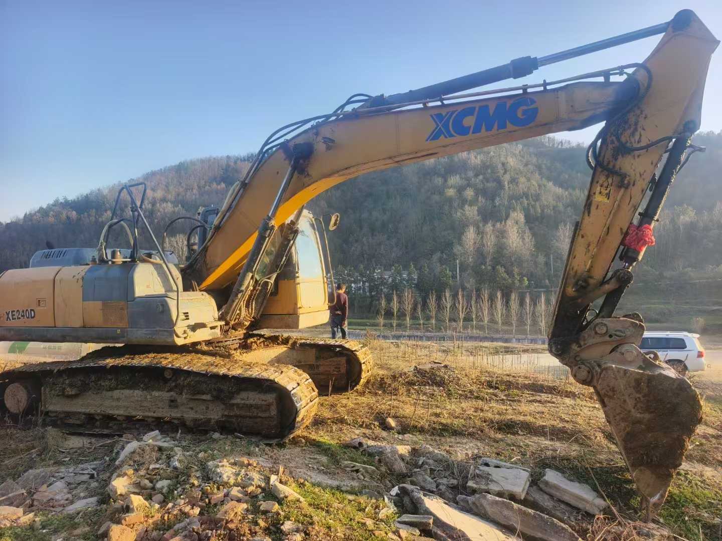 Buy XCMG LW200 Used Excavator / 4 Used XCMG LW200 Excavator 2018 Model / 4