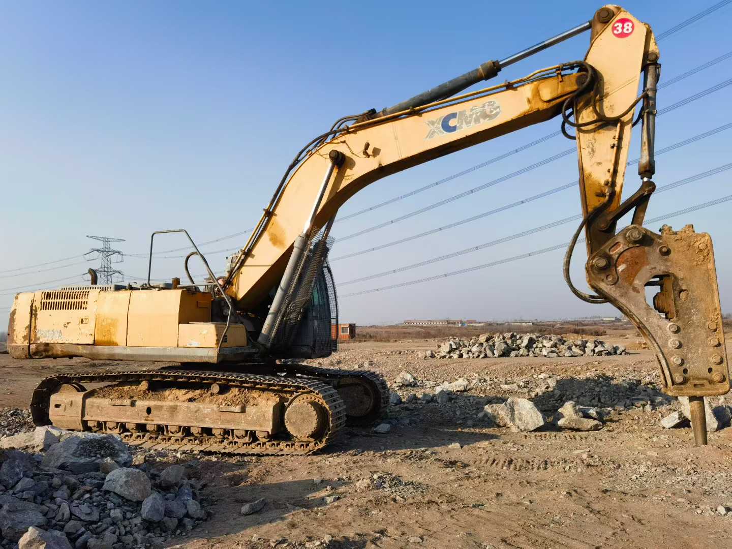 Buy XCMG XE370CA Used Excavator / 2 Used XCMG XE370CA Excavator 2013 Model / 2