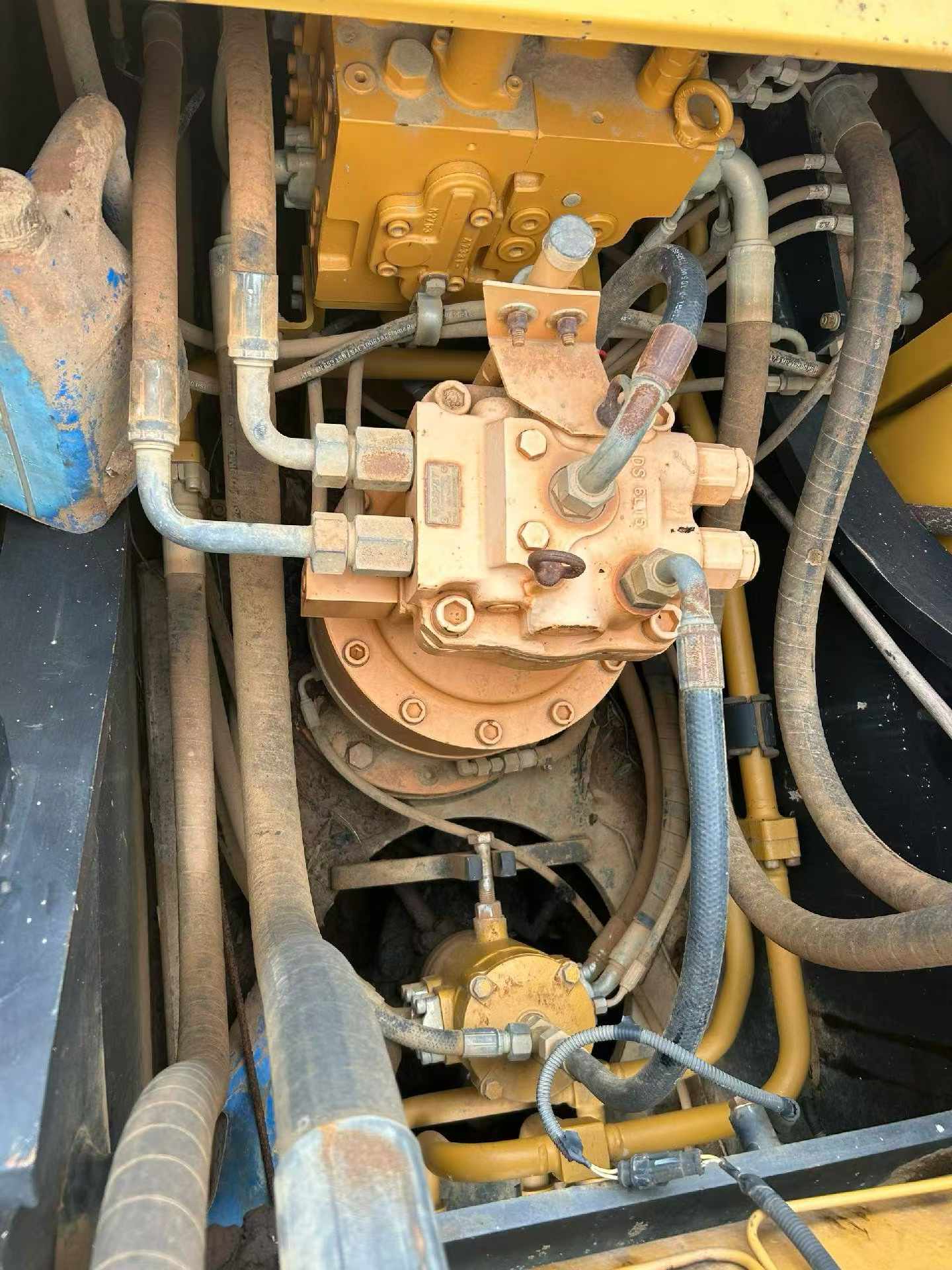 Buy Sany SY215C-10 Used Excavator / 8 Used Sany SY215C-10 Excavator 2017 Model / 8