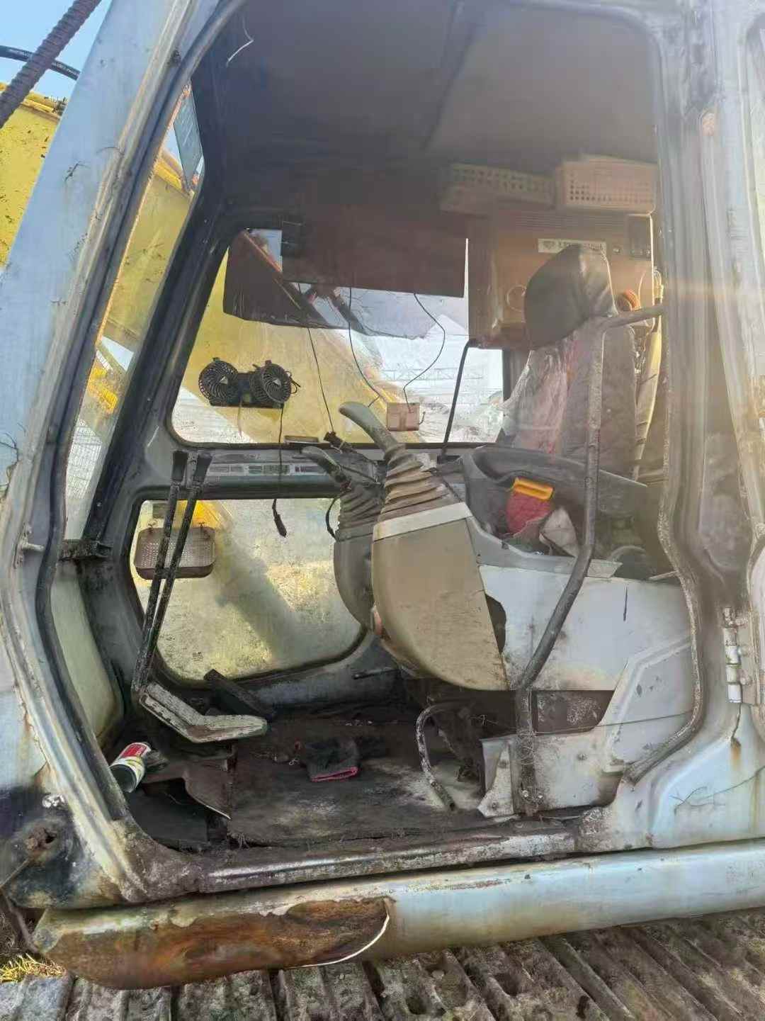 Used Sumitomo SH120A2 Excavator 2016 Model / 5