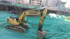 Buy Komatsu PC200 Used Excavator / 2 Used Komatsu PC200 Excavator 2013 Model / 2