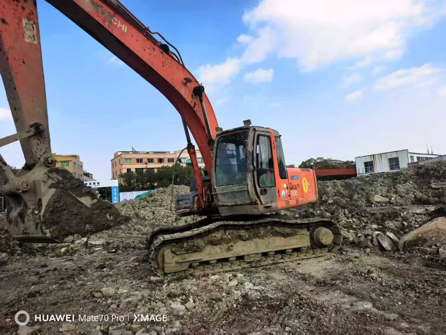 Buy Hitachi ZAXIS200 Used Excavator / 4 Used Hitachi ZAXIS200 Excavator 2016 Model / 4